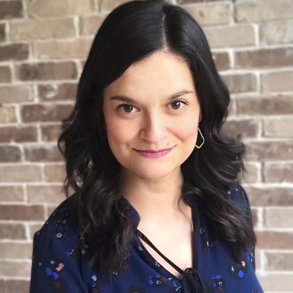 Meet your Posher, Monica - Picture 1 of 1